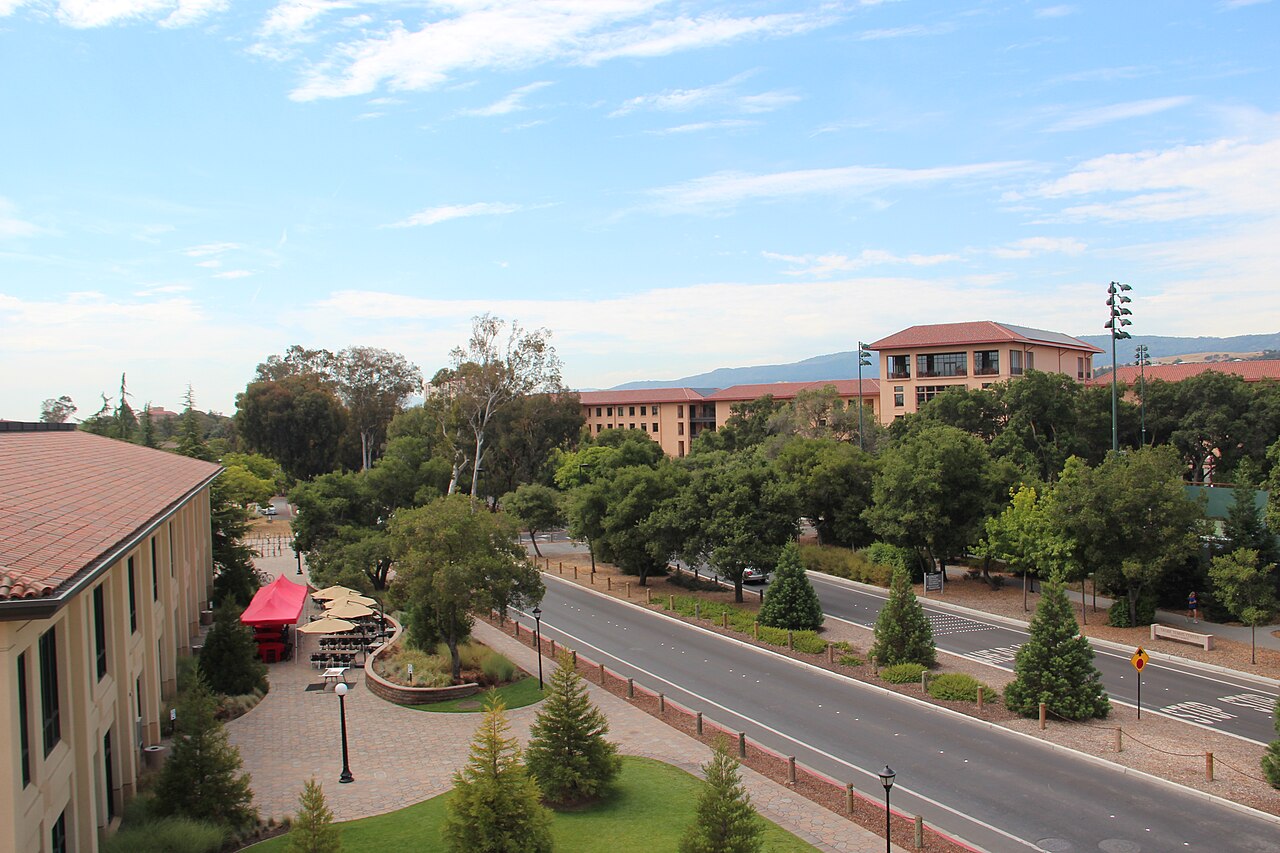 斯坦福大学