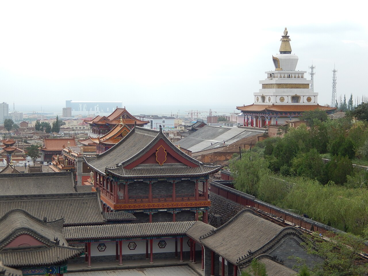 Bayanhot