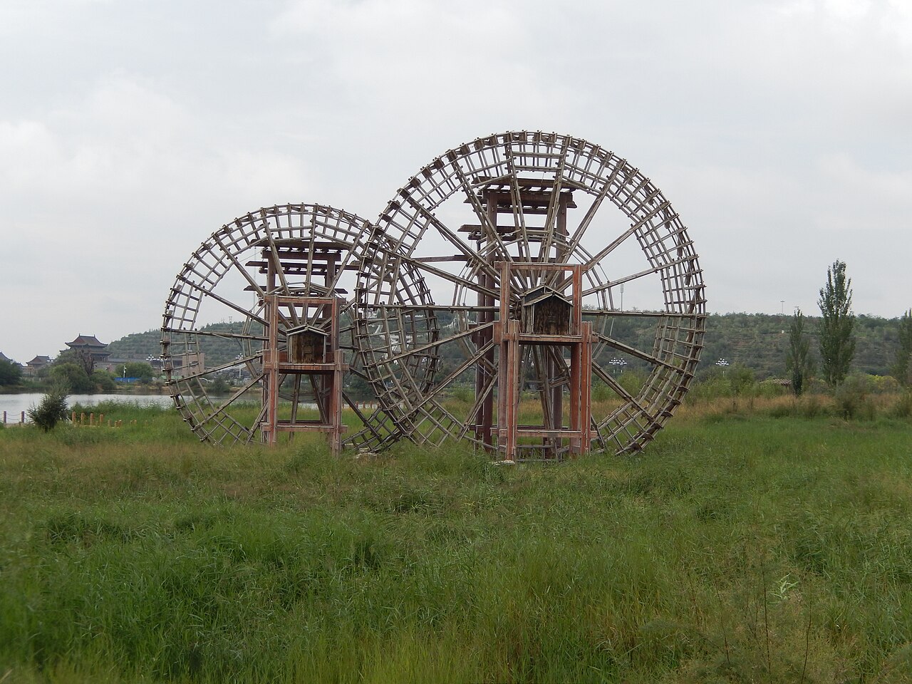 Bayanhot