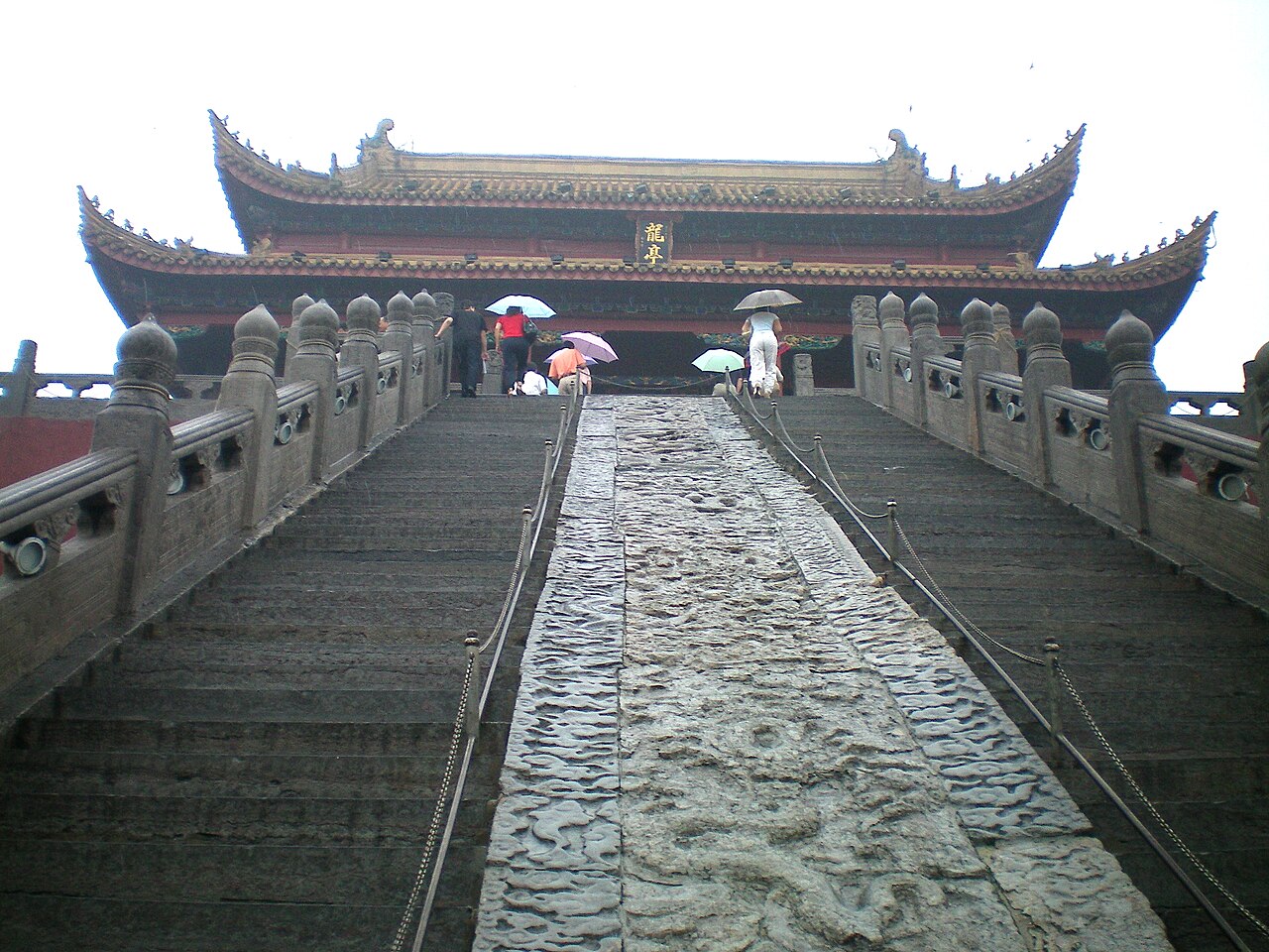 开封