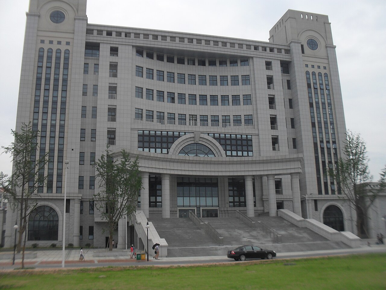 جامعة آنهوي الزراعية