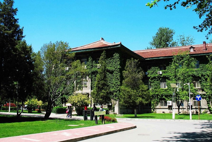 中国传媒大学