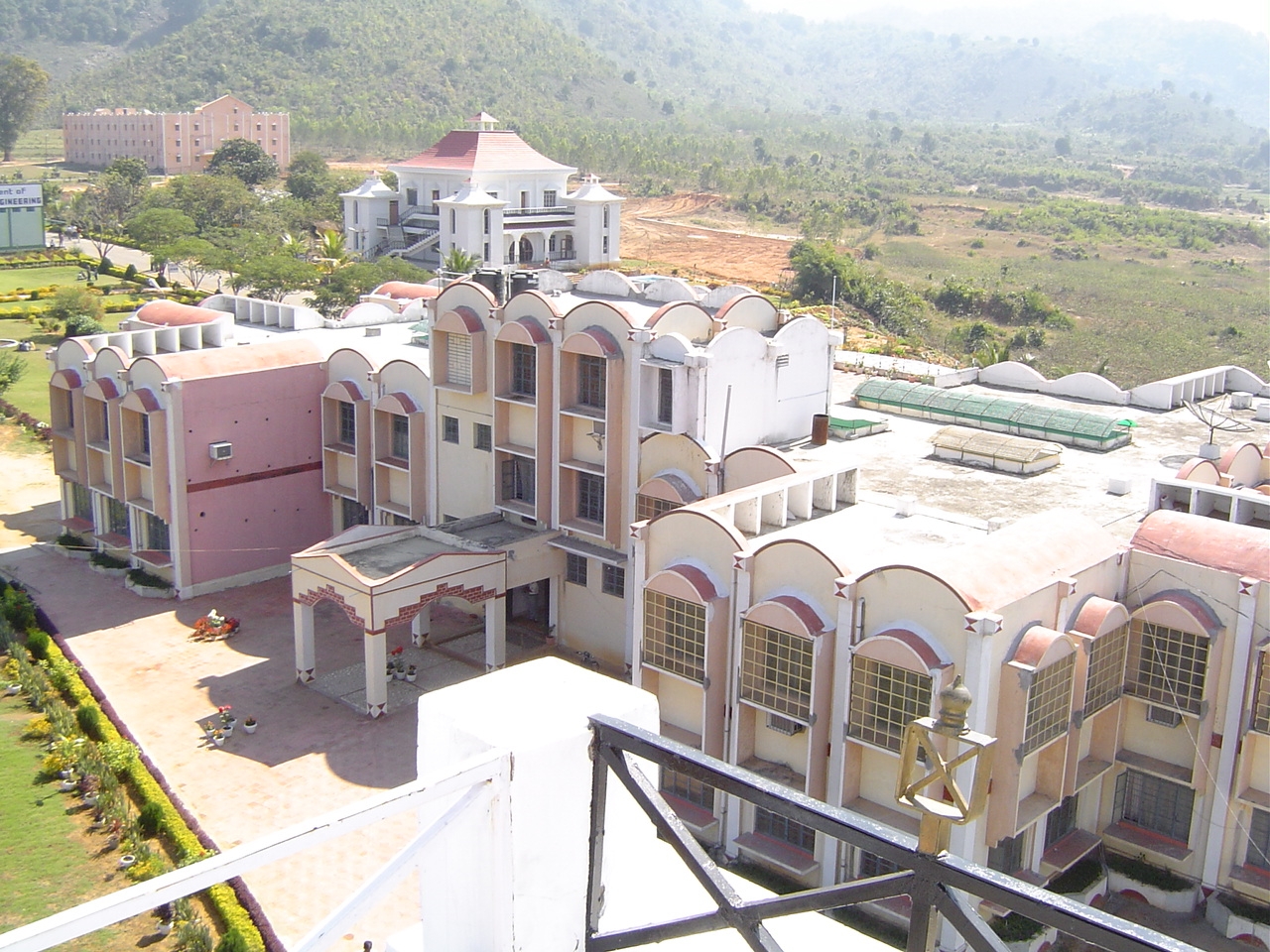 桂林电子科技大学