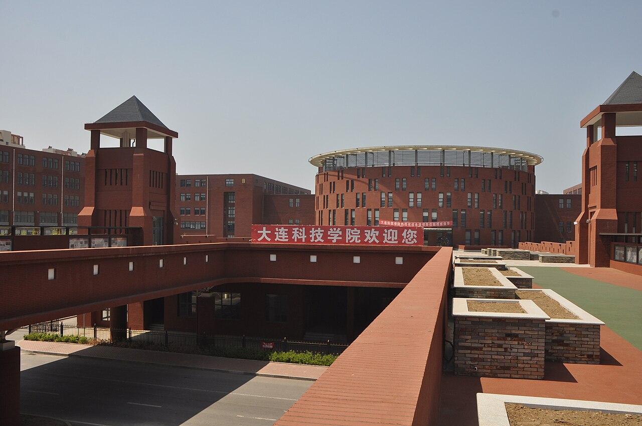 Dalian Institute of Science and Technology