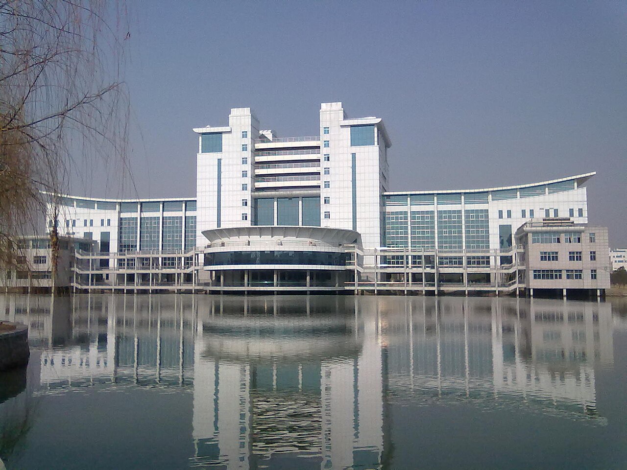 Hubei Engineering University