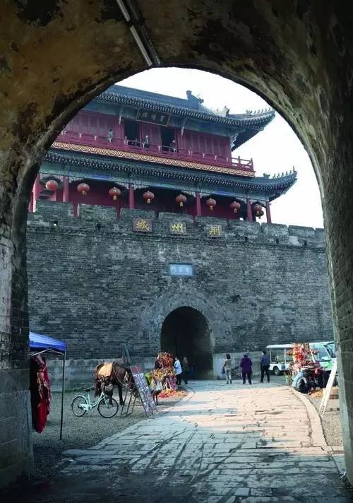 荆州古城墙