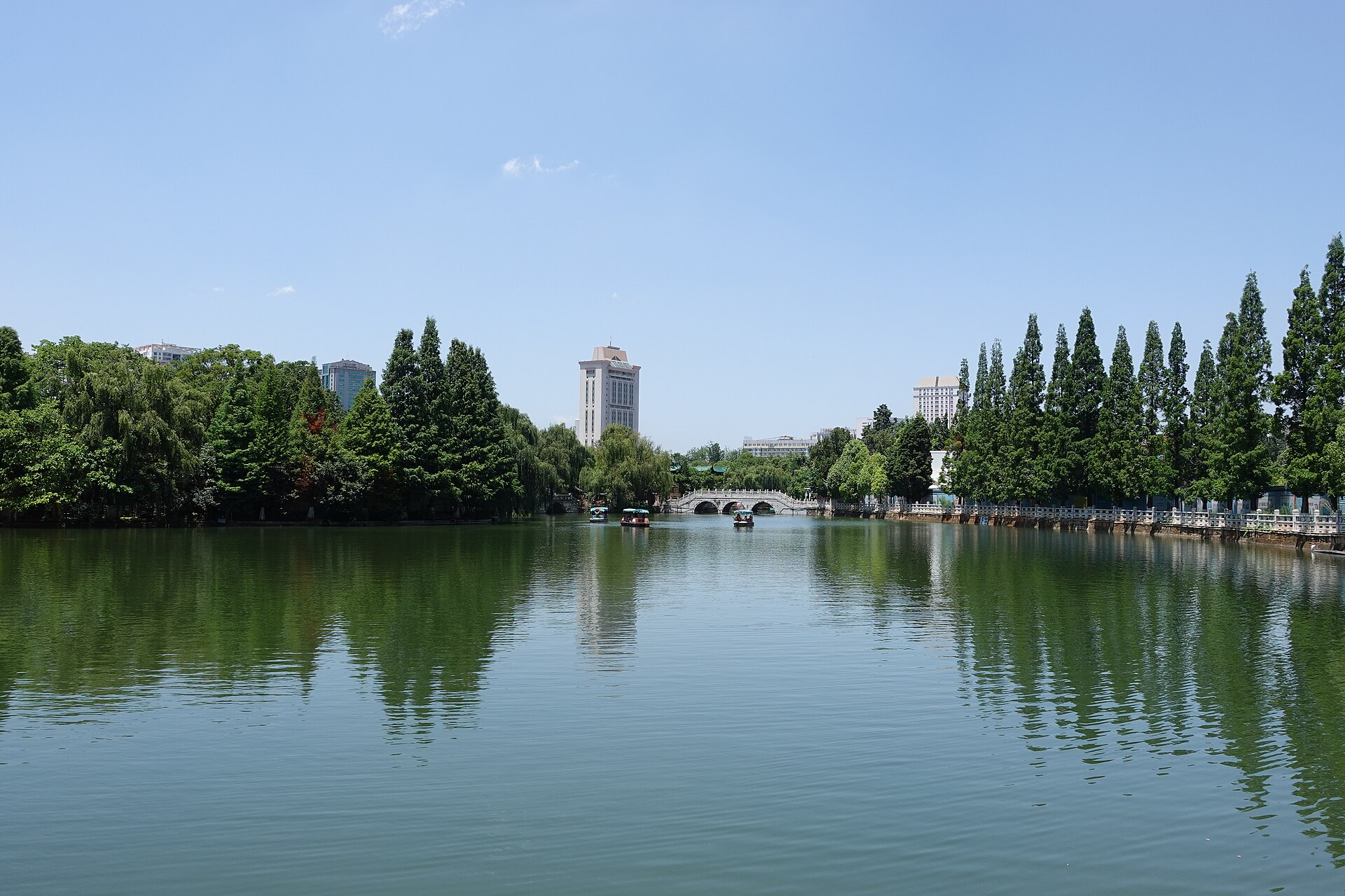 Green Lake Park (Cuihu)
