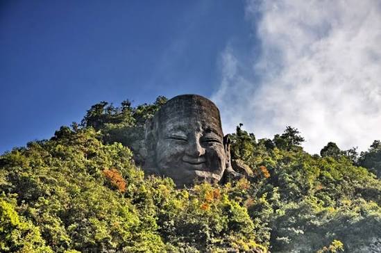 Thousand Buddha Mountain