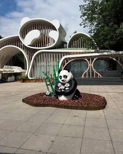 Chengdu Research Base of Giant Panda Breeding