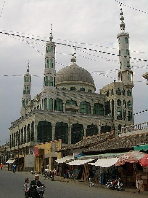 لينشيا
