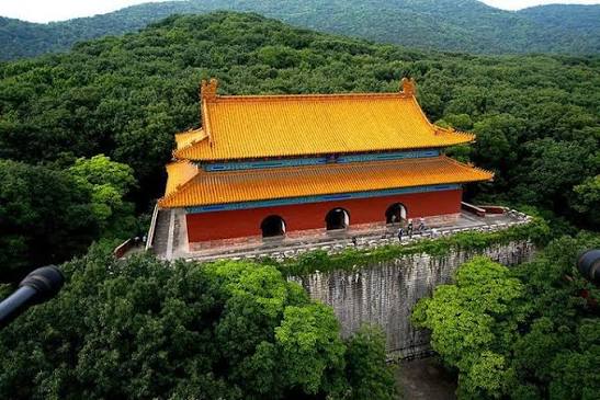 Ming Xiaoling Mausoleum