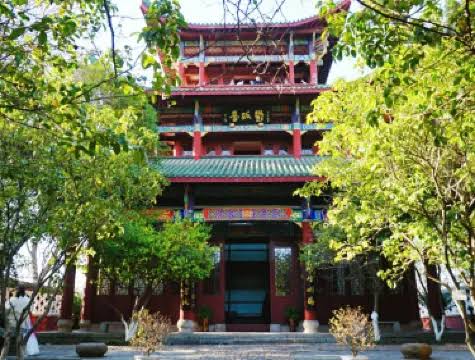 郁孤台